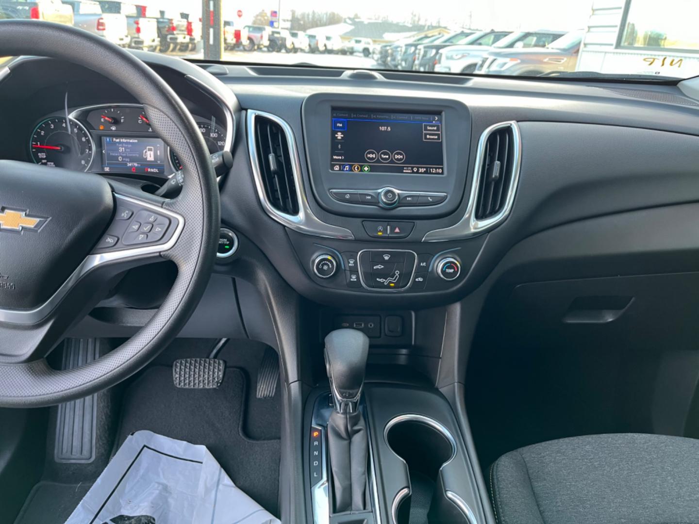 2022 Silver /charcoal cloth Chevrolet Equinox LT AWD (3GNAXUEV4NL) with an 1.5L L4 DOHC 16V TURBO engine, 6A transmission, located at 1960 Industrial Drive, Wasilla, 99654, (907) 274-2277, 61.573475, -149.400146 - Photo#16